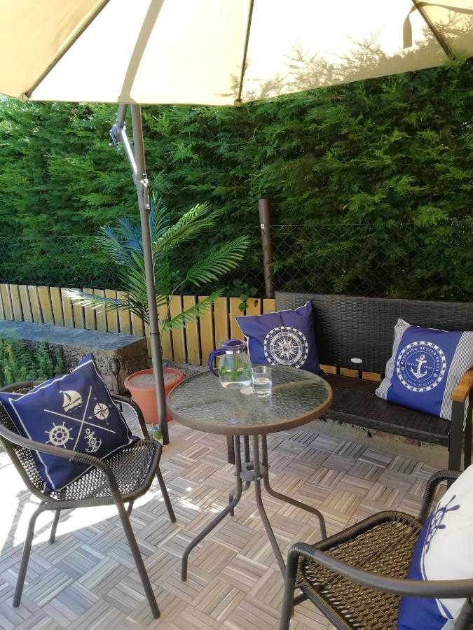Ferienwohnung Nico Stadtilm Bagian luar foto