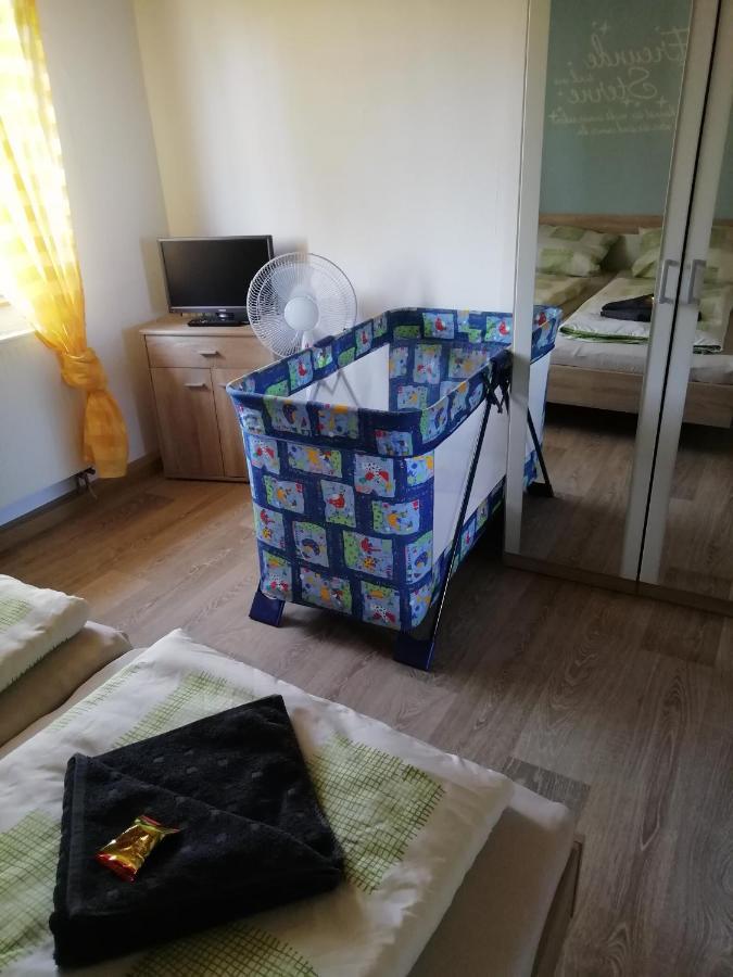 Ferienwohnung Nico Stadtilm Bagian luar foto