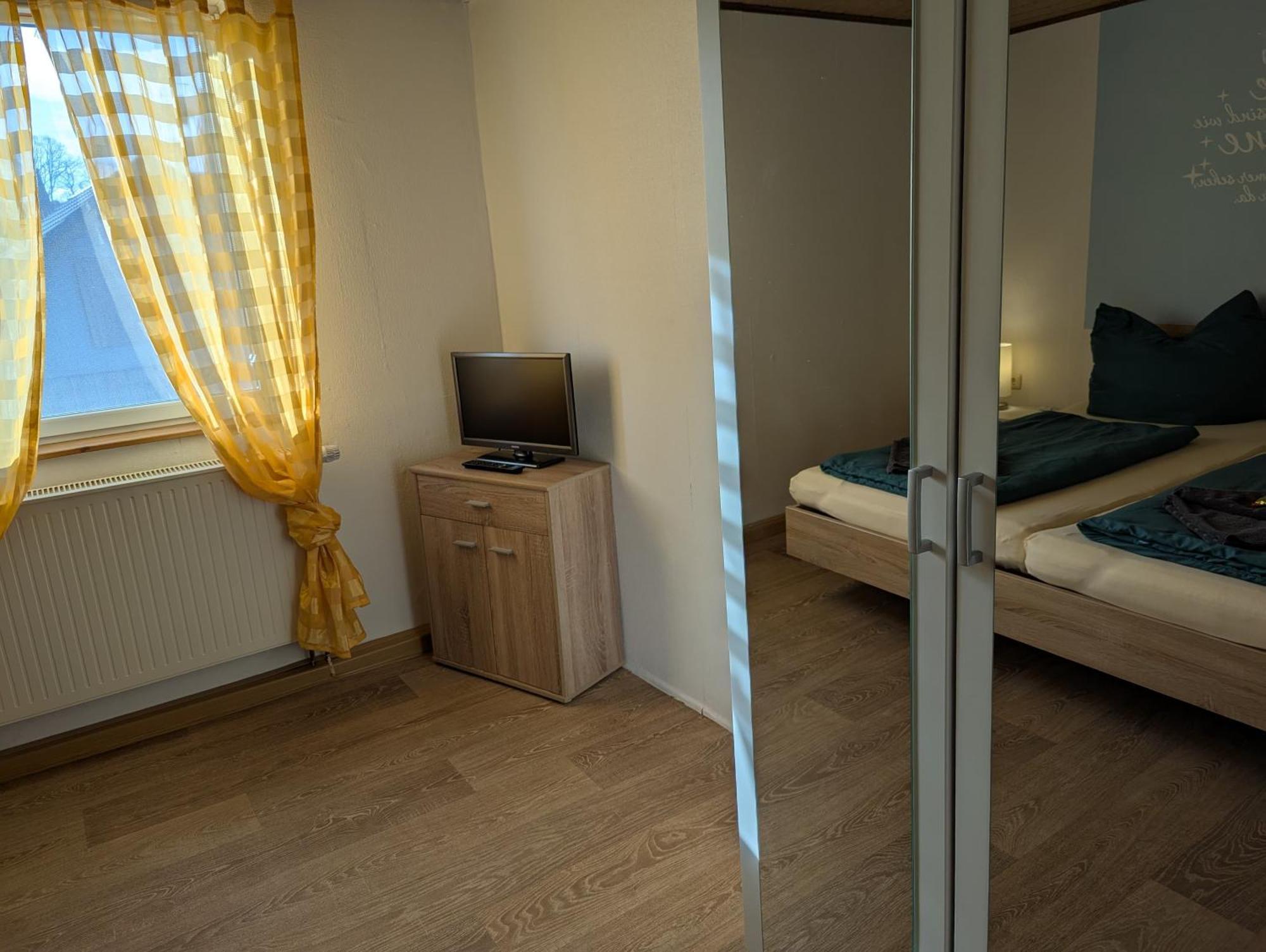 Ferienwohnung Nico Stadtilm Bagian luar foto